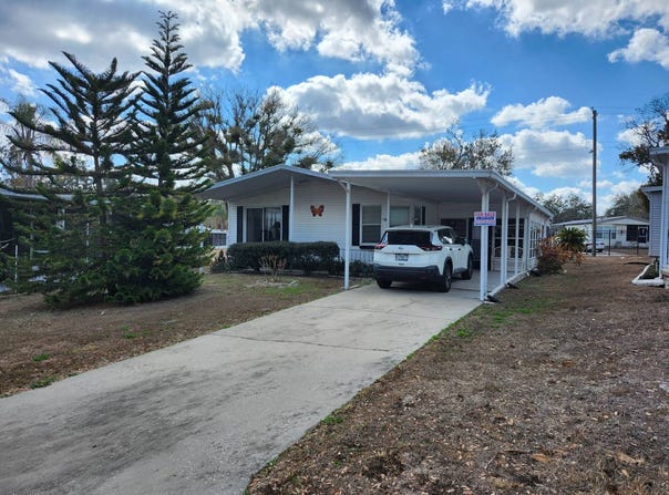 10927 Whispering Oaks Circle, Riverview, FL 33569