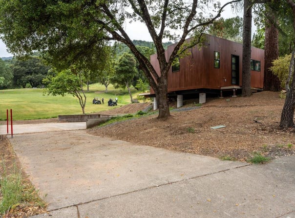 1091 Maple Avenue, Ukiah, CA 95482
