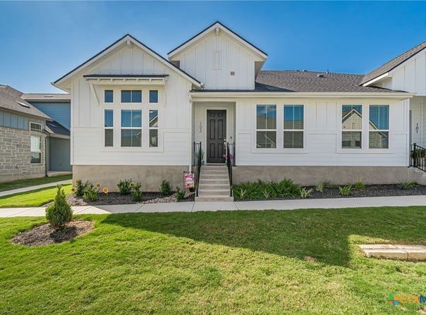 103 San Luis Pass, San Marcos, TX 78666