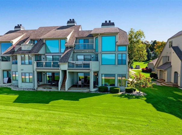 600 Front Street, Boyne City, MI 49712