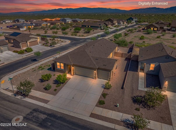 8705 E Creamy Cliffrose Trail, Vail, AZ 85641