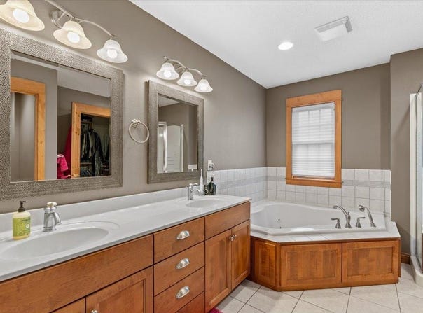 10555 Raven Loop NE, Foley, MN 56329