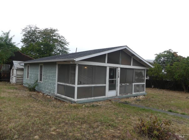 1428 18th St, Lewiston, ID 83501