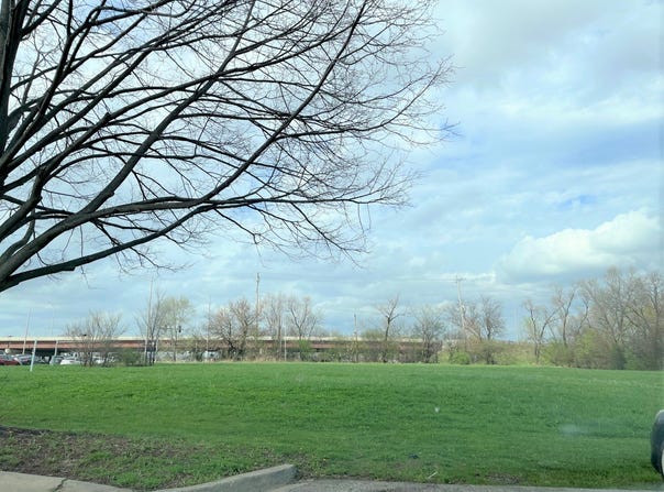 441 S Mclean Boulevard, Elgin, IL 60123