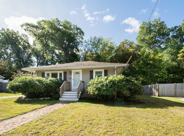 23 Courier St., Weymouth, MA 02190