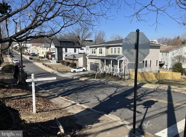 2148 S MONROE Street, ARLINGTON, VA 22204