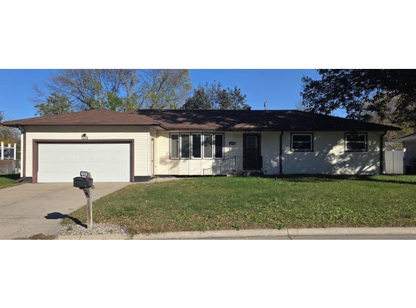 1210 Kansas St, Norfolk, NE 68701