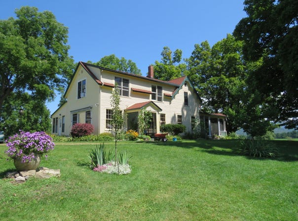 1844 Halladay Road, Middlebury, VT 05753