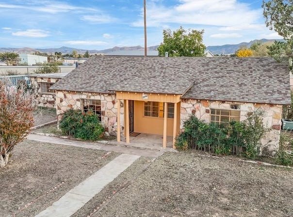 2202 W Hwy 90, Alpine, TX 79830
