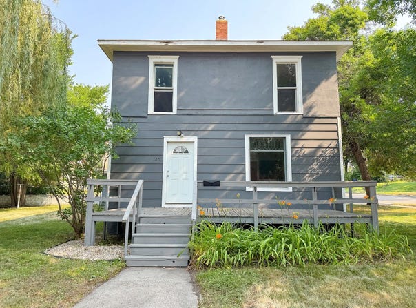 127 E Summit Avenue, Fergus Falls, MN 56537