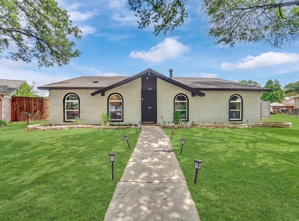 3301 Excalibur Circle, Garland, TX 75044