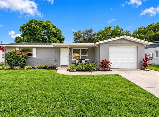 9850 RICHWOOD Lane, PORT RICHEY, FL 34668