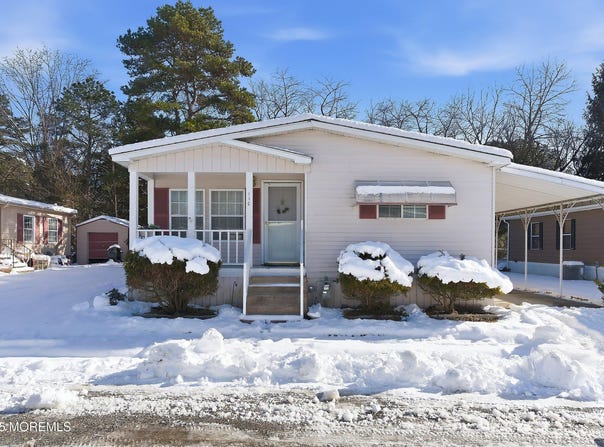 110 Douglas Drive, Jackson, NJ 08527