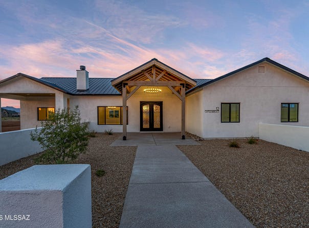 12 Cattle Ranch Lane, Elgin, AZ 85611