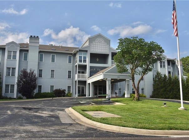 17800 E Bolger Road, Independence, MO 64055