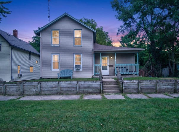 741 Kennedy Street, Jackson, MI 49202