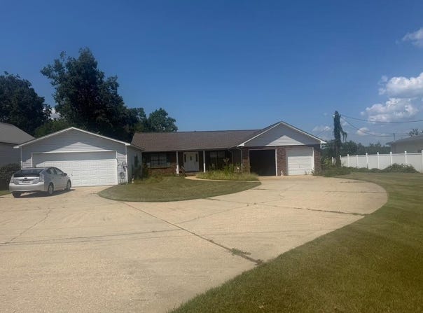 263 Cove Drive, Abbeville, AL 36310