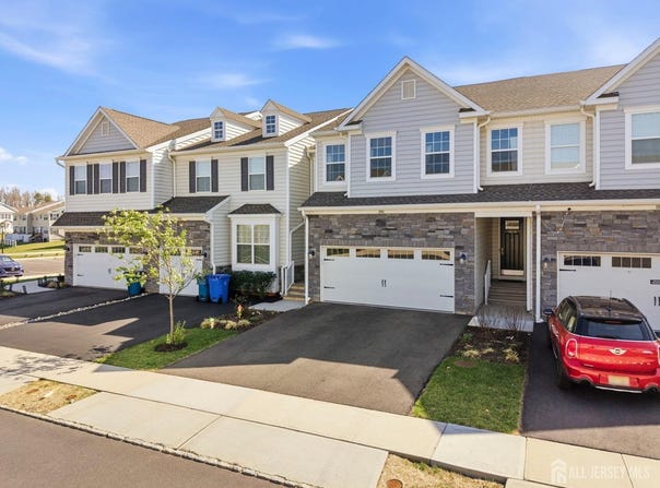 1806 Georgetown Drive, Monroe, NJ 08831