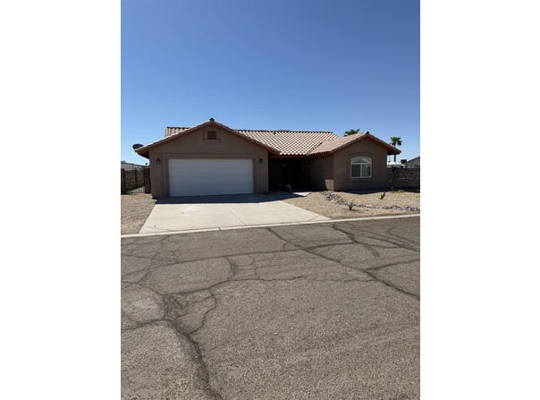 12327 E 35 Place, Yuma, AZ 85367
