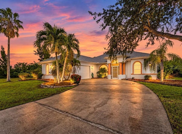 9336 ST PAUL Drive, PORT CHARLOTTE, FL 33981