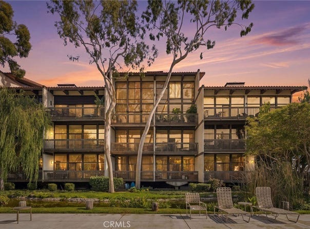 7139 Marina Pacifica Drive S, Long Beach, CA 90803