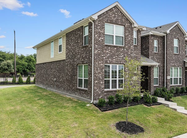 3020 Percheron Drive, Mesquite, TX 75150