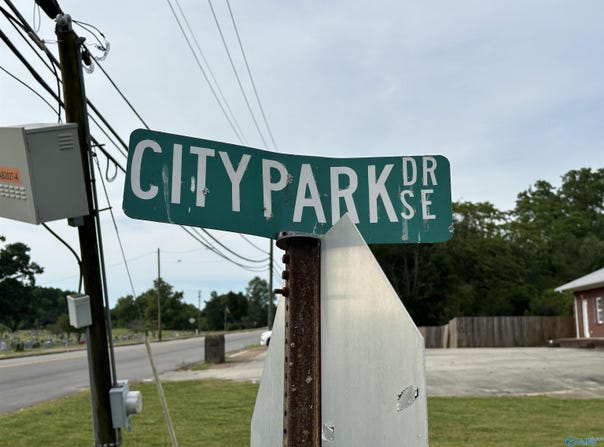 521 S Main Street, Arab, AL 35016