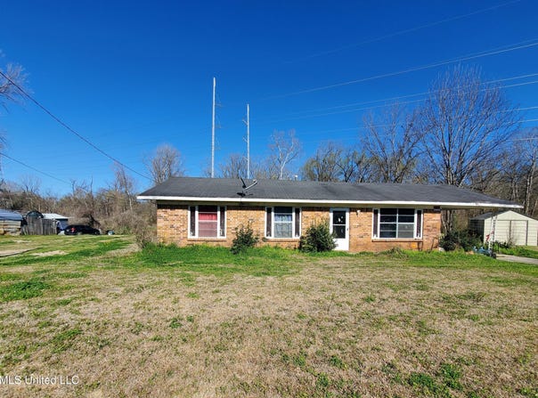 105 Cairo Drive, Vicksburg, MS 39180