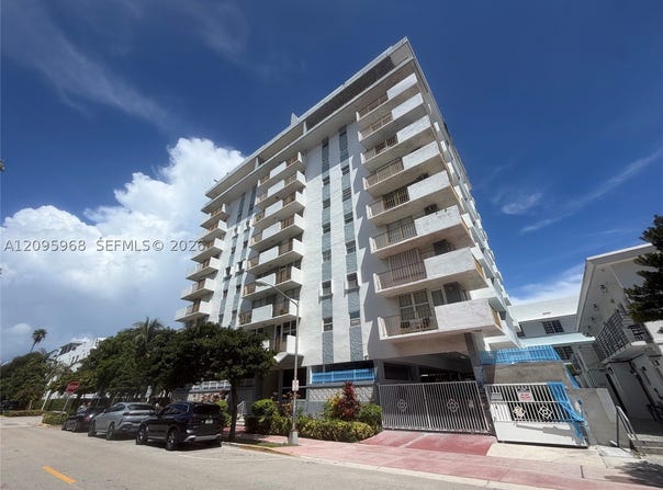 245 18th St, Miami Beach, FL 33139