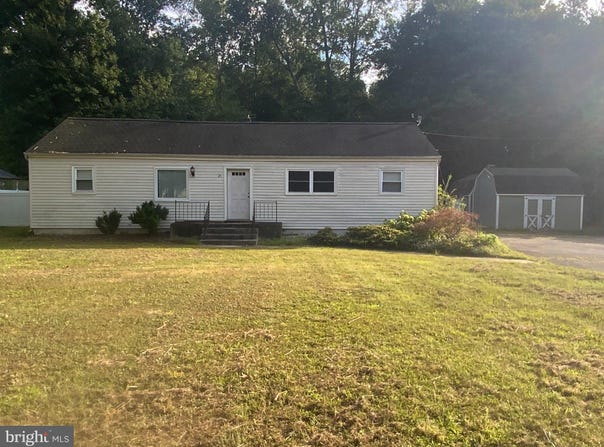 24 TOWER Road, CREAM RIDGE, NJ 08514