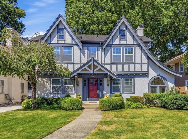 1020 W 71st Terrace, Kansas City, MO 64114