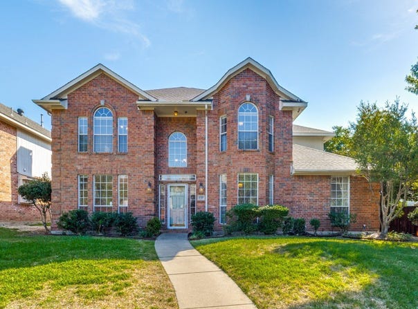 2514 Fallview Lane, Carrollton, TX 75007