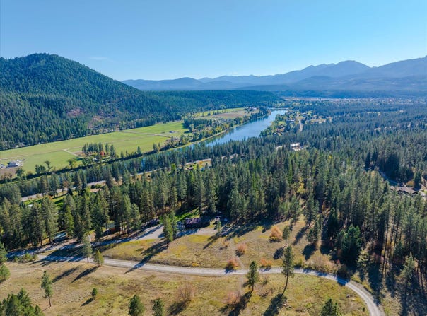 kna Mack Road, Libby, MT 59923
