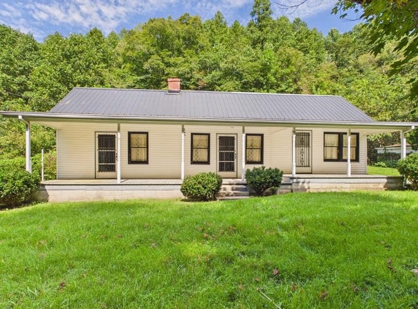 1309 KY Route 1101, Drift, KY 41619