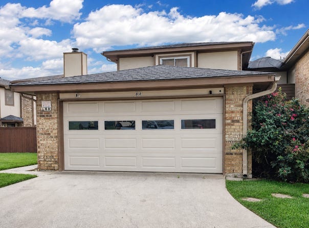 88 Morrow Drive, Bedford, TX 76021