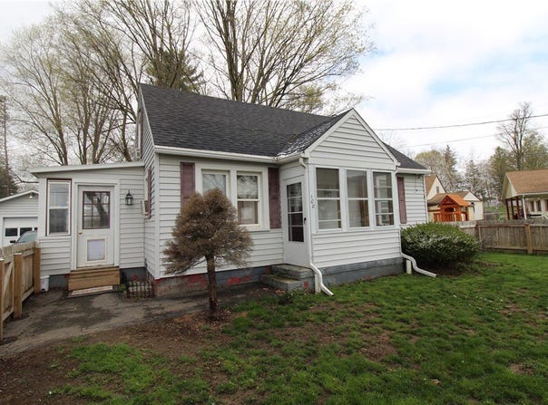 108 May Street, Bath, NY 14810