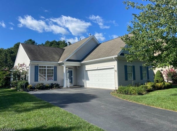 392 Golf View Dr, Little Egg Harbor Twp., NJ 08087-4230