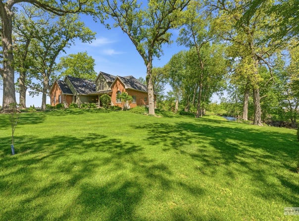 2151 E US Highway 34, Leland, IL 60531
