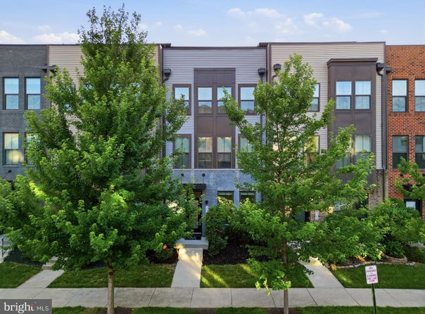 22311 TEES Terrace, ASHBURN, VA 20148
