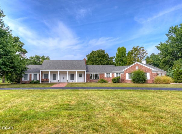 202 Gardner Drive, Lamar, MO 64759