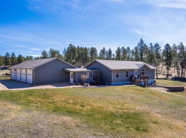 24842 Wild Turkey Drive, Custer, SD 57730