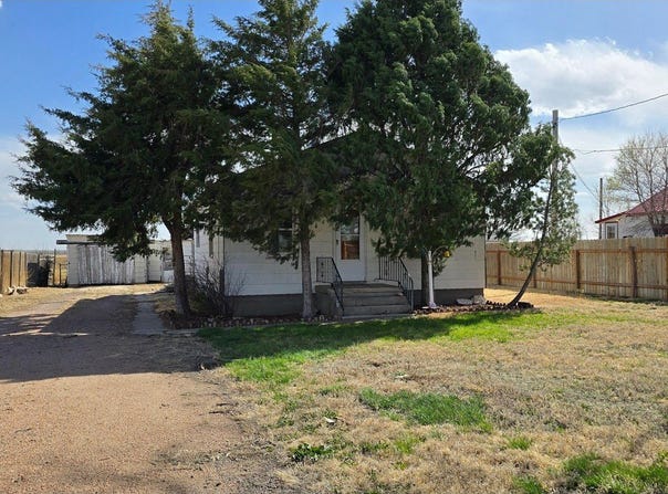 19140 Chambers Dr, Sterling, CO 80751