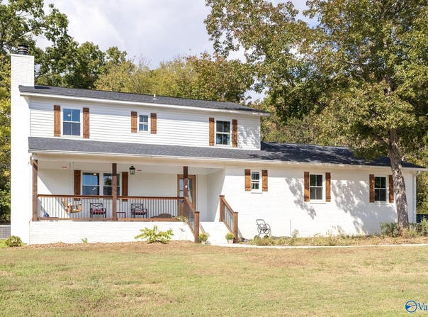 414 Hough Road, Laceys Spring, AL 35754