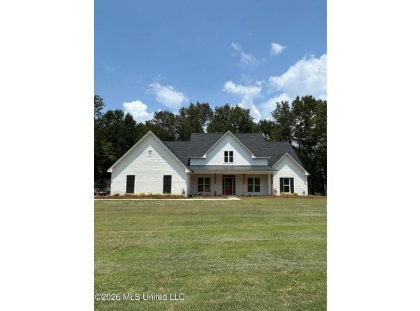 112 Crosswind Drive, Flora, MS 39071