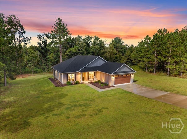 692 Wildflower Circle, Metter, GA 30439