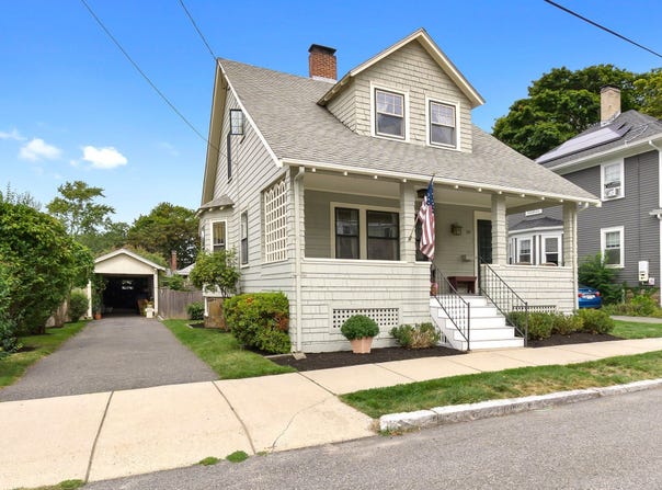 10 Giddings Avenue, Beverly, MA 01915