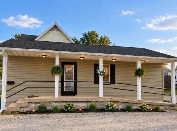 205 S 4th St, Byesville, OH 43723