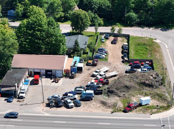 2743 US 41 W Highway, Marquette, MI 49855