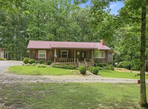 165 Thornton Road, HOLLADAY, TN 38320