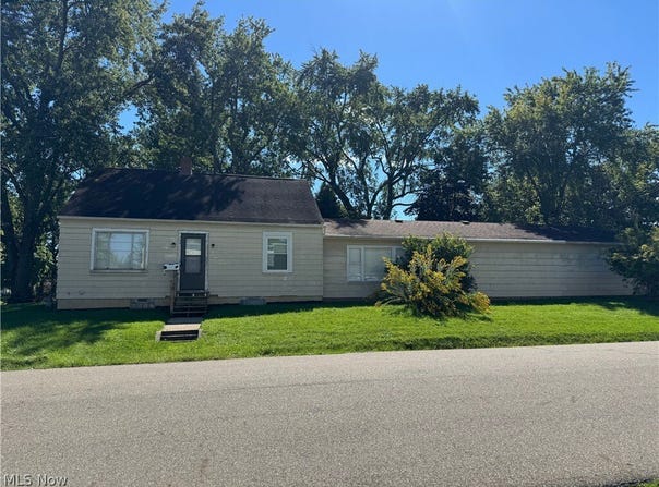 345 E SIMPSON STREET, ALLIANCE, OH 44601